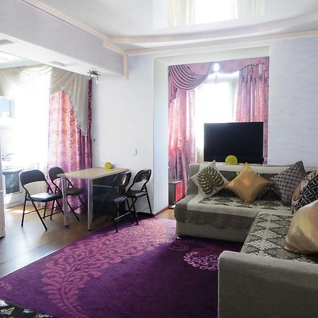 Maximus Apartament Bichkek Extérieur photo