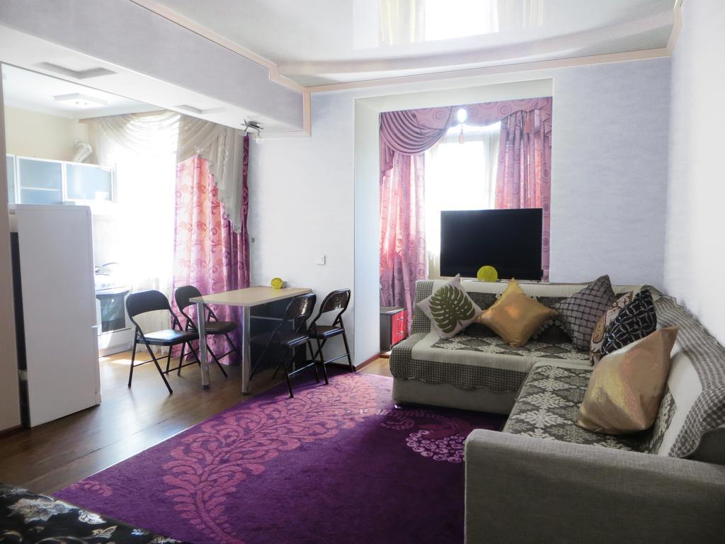 Maximus Apartament Bichkek Extérieur photo