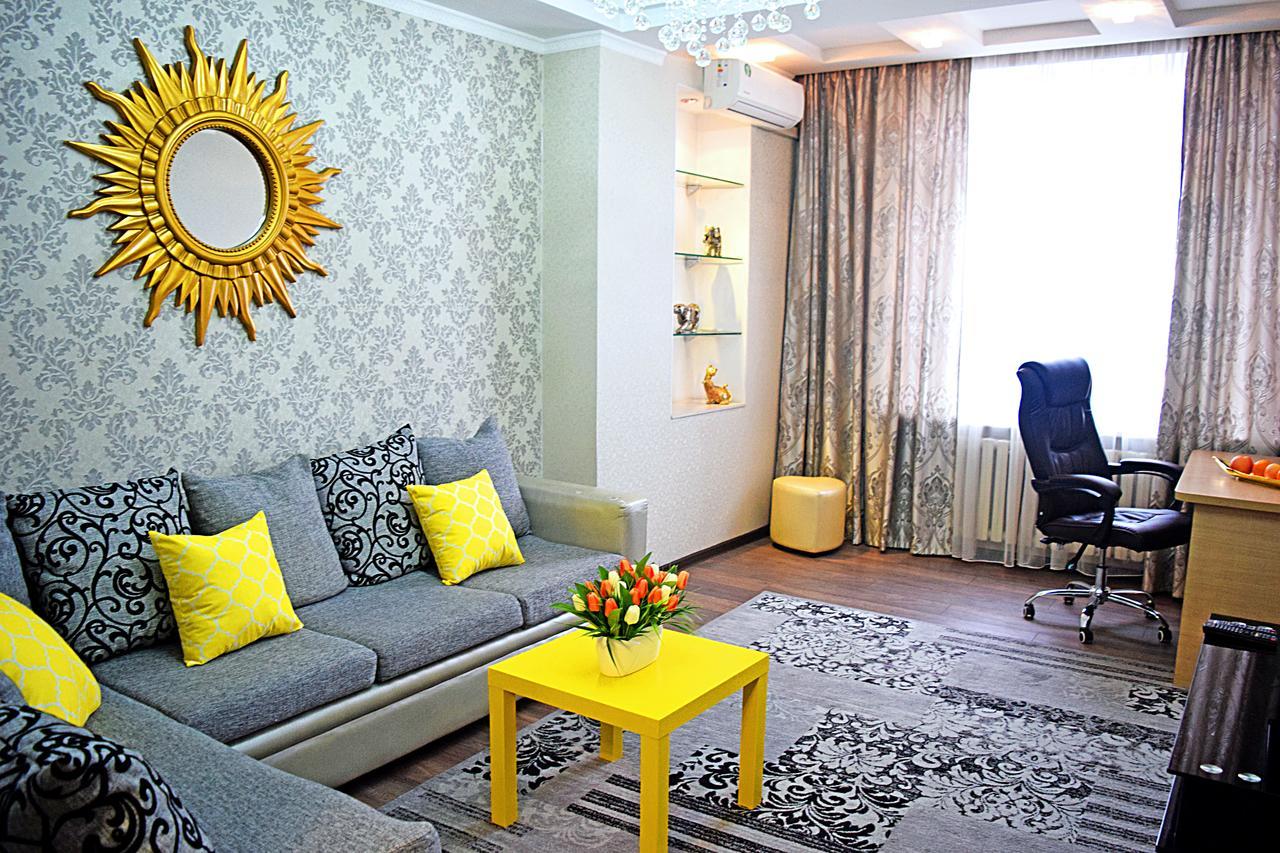 Maximus Apartament Bichkek Extérieur photo
